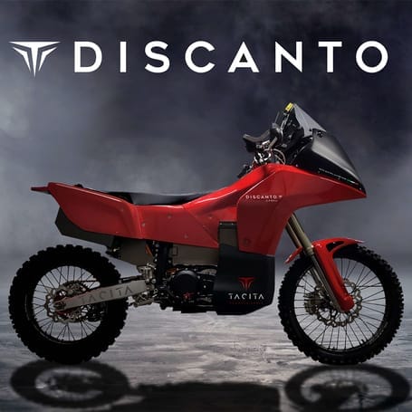 A red motorcycle with the words discanto on it.